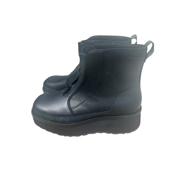 UGG CITYFUNC ZIP BLACK LEATHER PLATFORM BOOTS, WOMEN US 10. - Picture 3 of 6